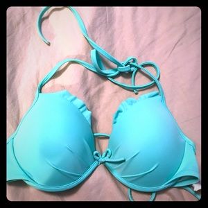 32D VS underwire bathing suit top